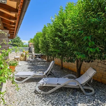 Clariss By Briskva Villa