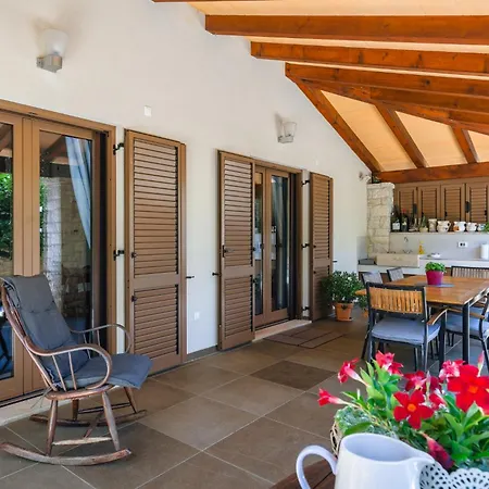 Villa Clariss By Briskva Višnjan