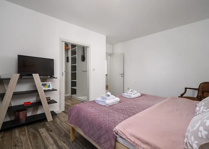 Clariss By Briskva *