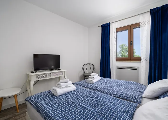 Clariss By Briskva *